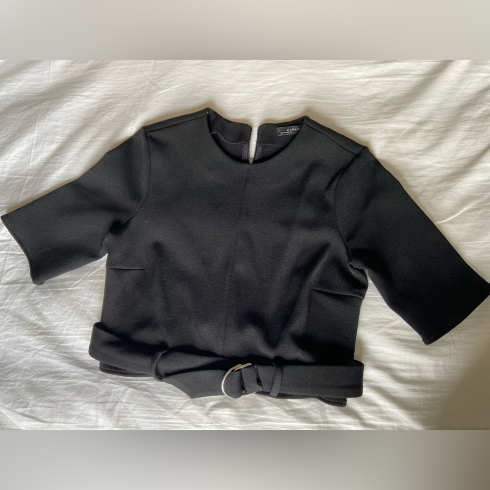 Zara small crop top black half sleeves with belt